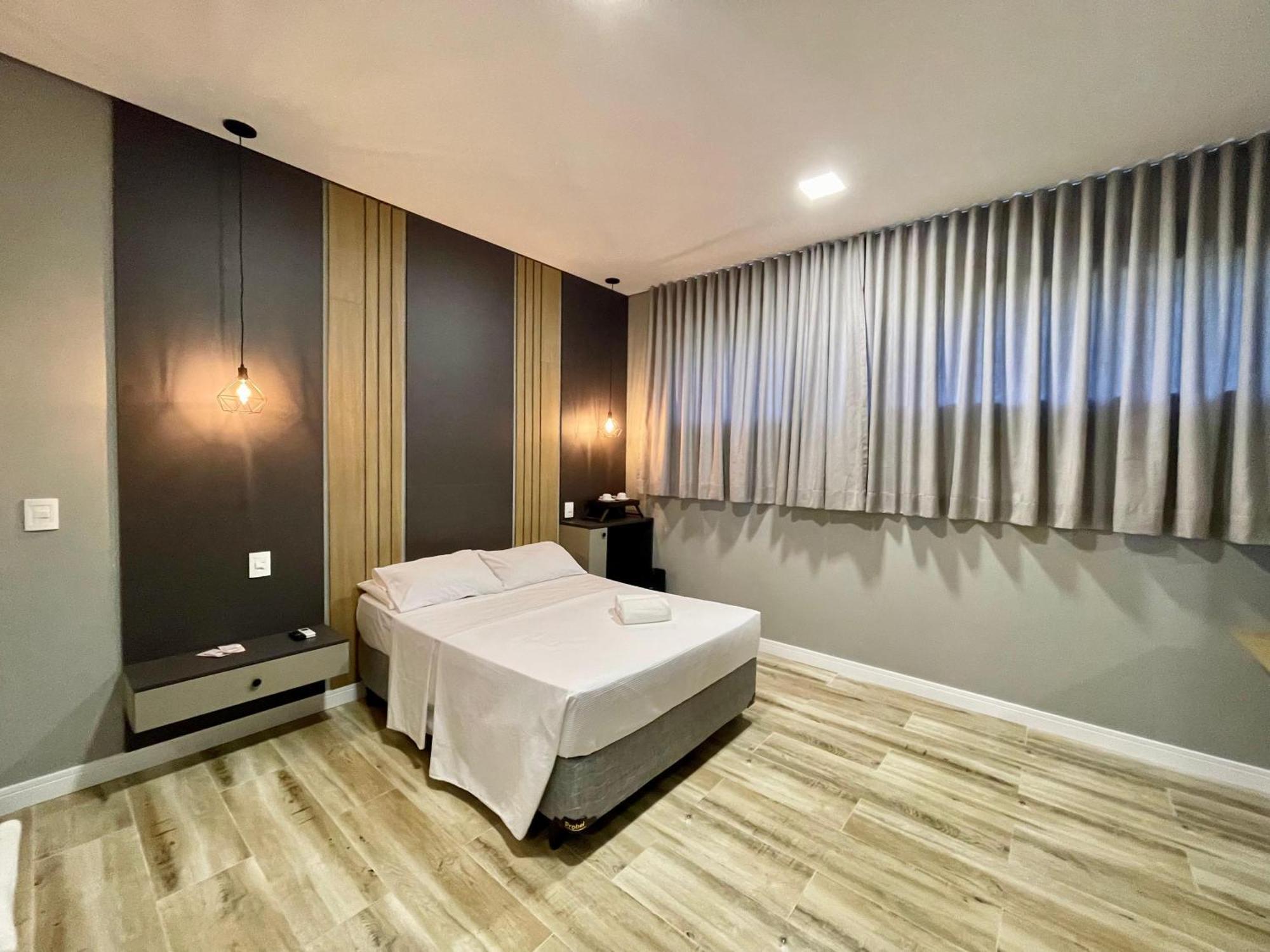 Eleganz Suites กรามาโด ภายนอก รูปภาพ
