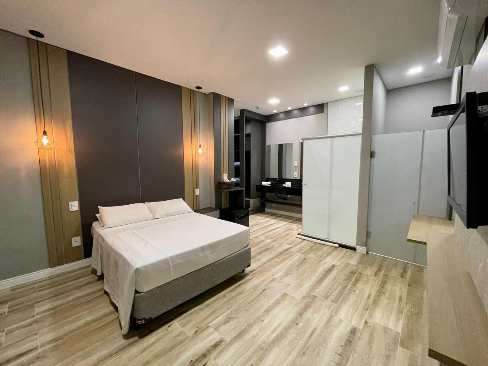 Eleganz Suites กรามาโด ภายนอก รูปภาพ